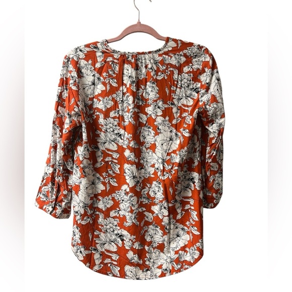 Orange Relaxed Pleated Blouse with Three-Quarter Sleeves -‎ XS / S - Picture 12 of 12